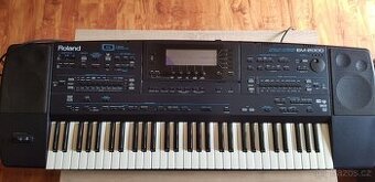 Roland EM2000