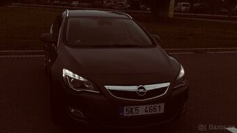 Opel Astra - 1