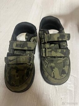 Botasky Nike