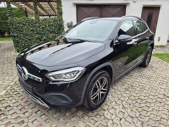 Mercedes-Benz GLA 220d 140KW Progressive•2023•Ambient•Kessy