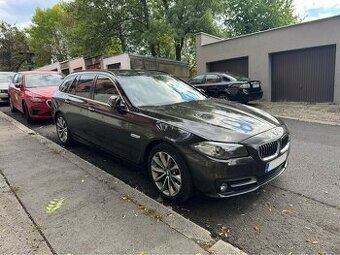 BMW 530d xDrive F11 LCI