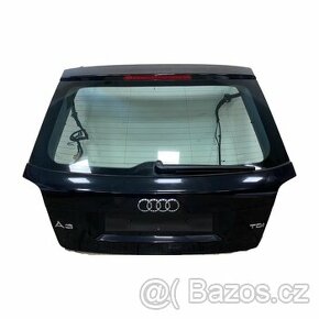 Páté dveře černá LZ9Y Audi A3 8P FL třídveřová verze 2011