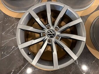 original alu vw passat b8 3G0601025Q Monterey