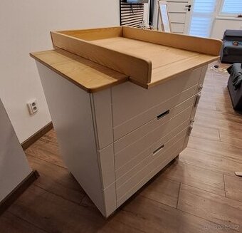 KLUPS komoda Iwo s přebalovacím pultem