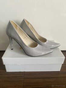 LAKOVANÉ LODIČKY NA TENKÉM PODPATKU vel.38