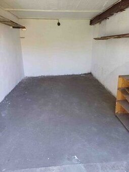 Prodej garáže 14 m², rozměr 3x4,7 m - 1