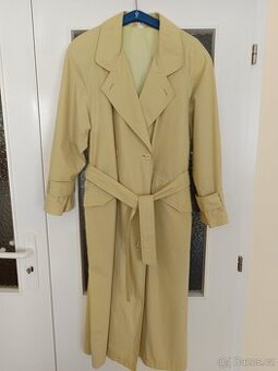 Balonový plášť světle žlutý dámský