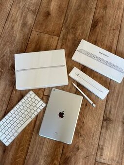 Ipad 9. generace, Apple pencil, Magic keyboard