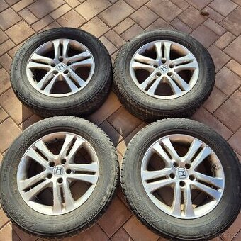 Prodám zimní gumy + disky HONDA pro CR-V