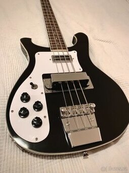 Levoruká baskytara Harley Benton