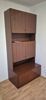 sestava z obývací stěny