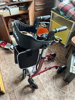 Chodítko pro seniory DMA