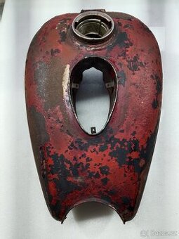 JAWA PÉRÁK 250 350 NÁDRŽ KOMUNISTA ORIGINÁL - 1