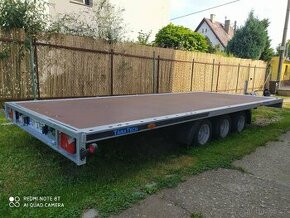 Prodám třínápravový autopřepravník 3,5 tuny zánovní .