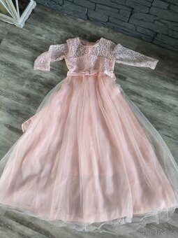 Slavnostní šaty vel. 146