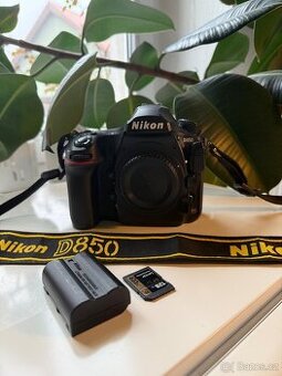 Nikon D850