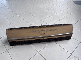 Přední čelo Škoda 1000