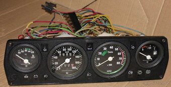 Přístrojové desky škoda 120LS/120GLS/130/135/136/Rapid/Garde