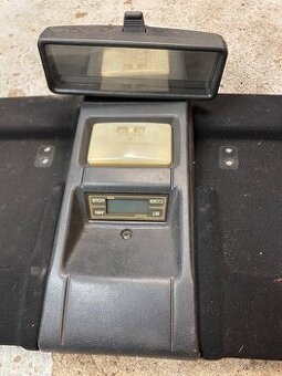 Stropní hodiny Škoda favorit