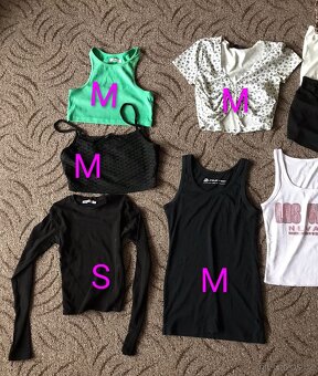 TRÍČKA ,TÍLKA A JINÉ 10KČ/KUS