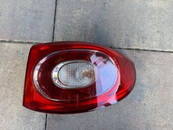 VW Tiguan pravé zadní světlo