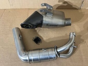 Yamaha MT 07 Akrapovič