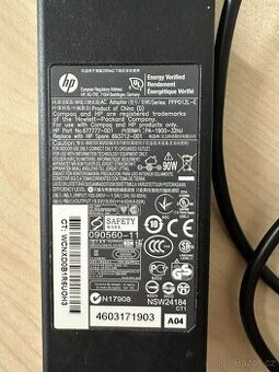 Nabíječka HP Series PPP012L-E