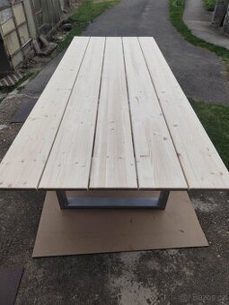 PRODÁM NOVÝ STŮL 250X101X72 CM