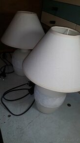 keramické stolní lampy na chalupu