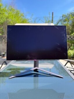 Herní monitor QHD/2K OLED 27" LG UltraGear 27GR95QE-B,záruk
