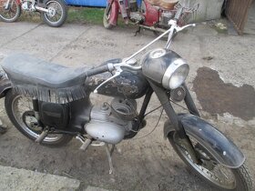 JAWA 175