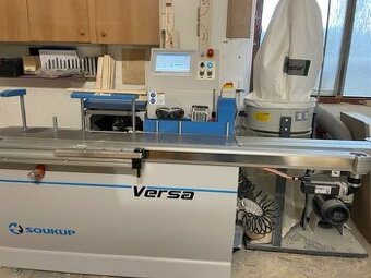 Obsluha automatického NC dlabacího stroje VERSA
