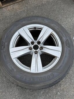 R18 orig audi Q7