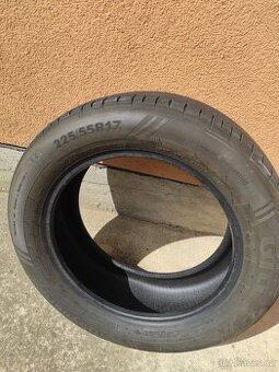 Prodám 4ks letních pneumatik 225/55R 17