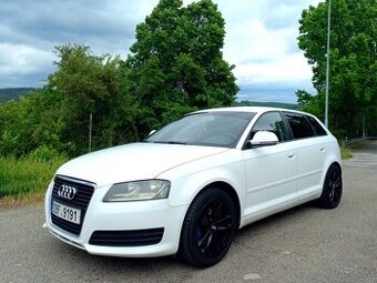 Audi A3 Sportback,1.9TDI, Facelift,R17,Dig.klima,NováTK - 1
