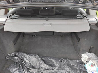 BMW E90-91, roletka zadního kufru, šedivá, nebo černá