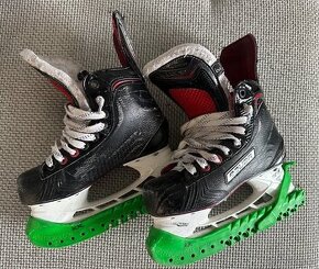 Brusle Vapor Bauer X700 JR, vel 2.0