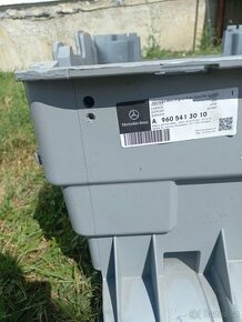 Kryt baterie MB Actros - 1