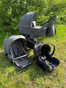Kočárek Roan Bass Next Steel Grey 2022 + autosedačka Joie
