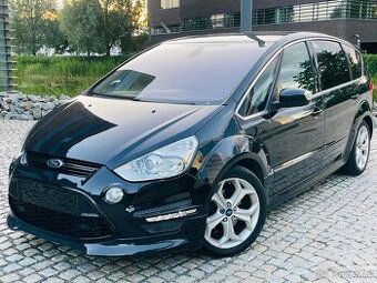 Ford S-MAX 2.0TDCi 120KW MANUÁL VÝHŘEV KAMERA TITANIUM S
