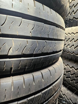 215/75R16C 113/111R PorTran KC53 KUMHO