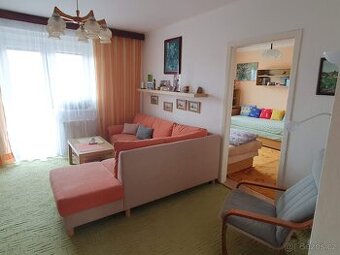LEDEČ N. S. - BYT 2+1 K DLOUHODOBÉMU PRONÁJMU