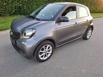 Smart Forfour 1.0i 52kw Klima Alu Navi Model 2015..