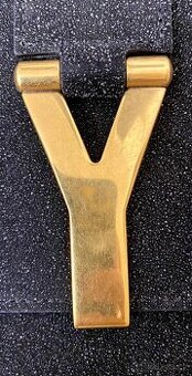 YVES SAINT LAURENT Chyc Textured Leather Clutch Black