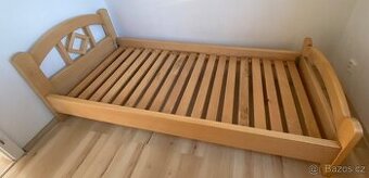 Postel s čely a roštem sv.dub