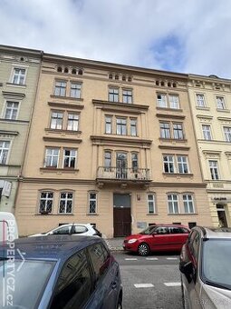 Multifunkční prostory Arbesovo náměstí