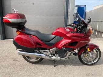 Honda NT 650 Deauville,Servisní knížka