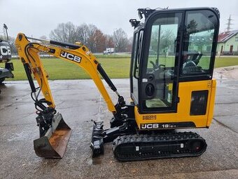 Demonstrační JCB 19C 220mth, hydraulická svahovka