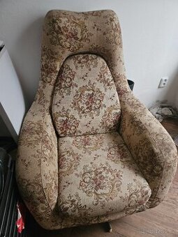 Květinové křeslo za odvoz