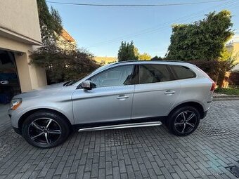 Volvo xc60 158kW 2013